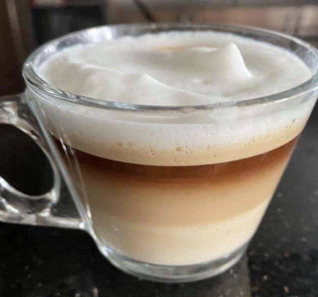 1000059780 (a16f9bc6-fe57-42ff-b144-22e731ac6554)